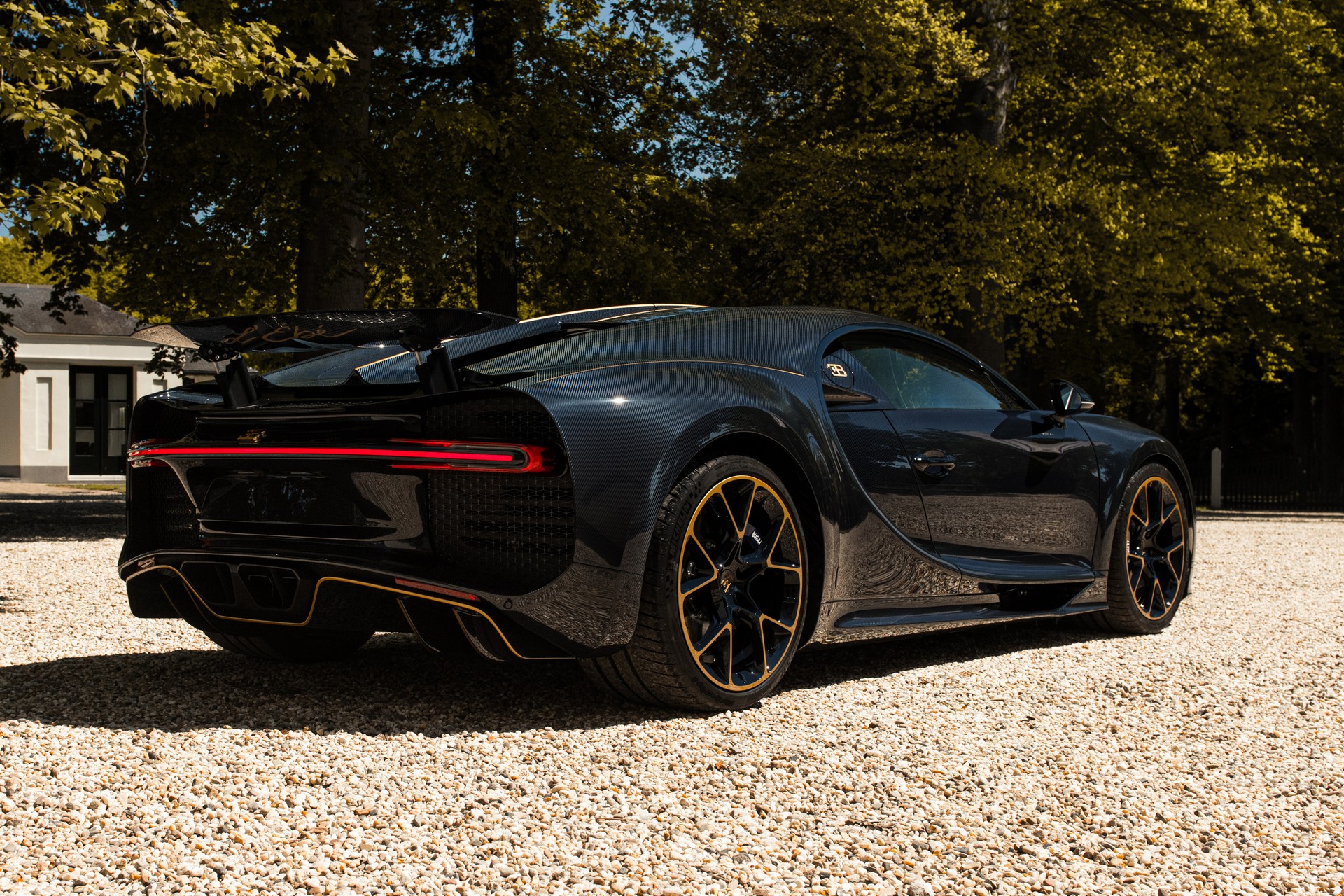 Download 2022 Bugatti Chiron L’Ébé - Rear Three-Quarter HD Wallpaper 1920x1280 #3