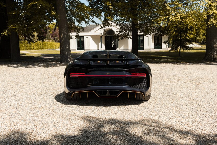 2022 Bugatti Chiron L’Ébé - Rear Wallpaper 850x567 #4