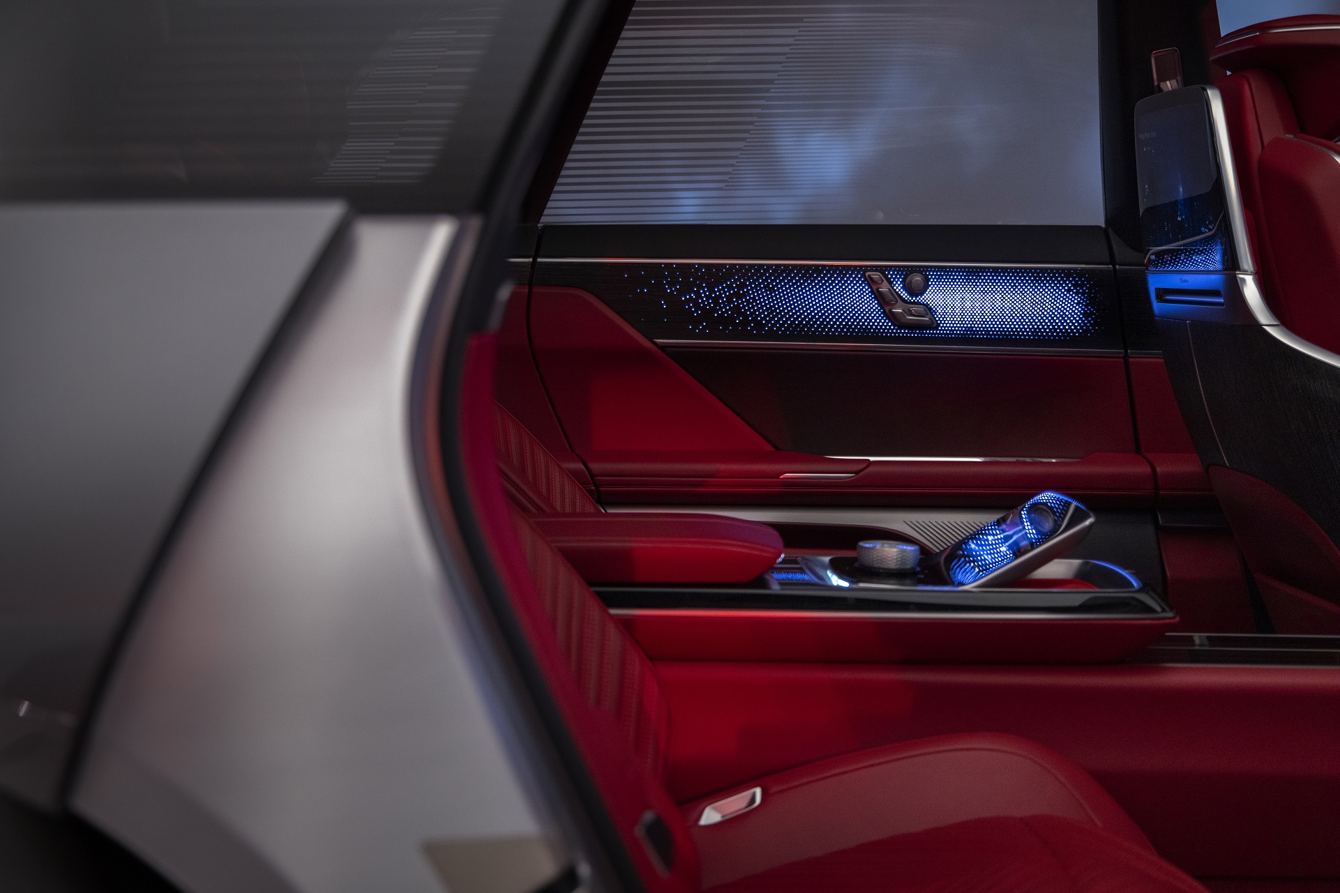 Download 2022 Cadillac Celestiq Concept - Interior, Detail HD Wallpaper 1921x1281 #26