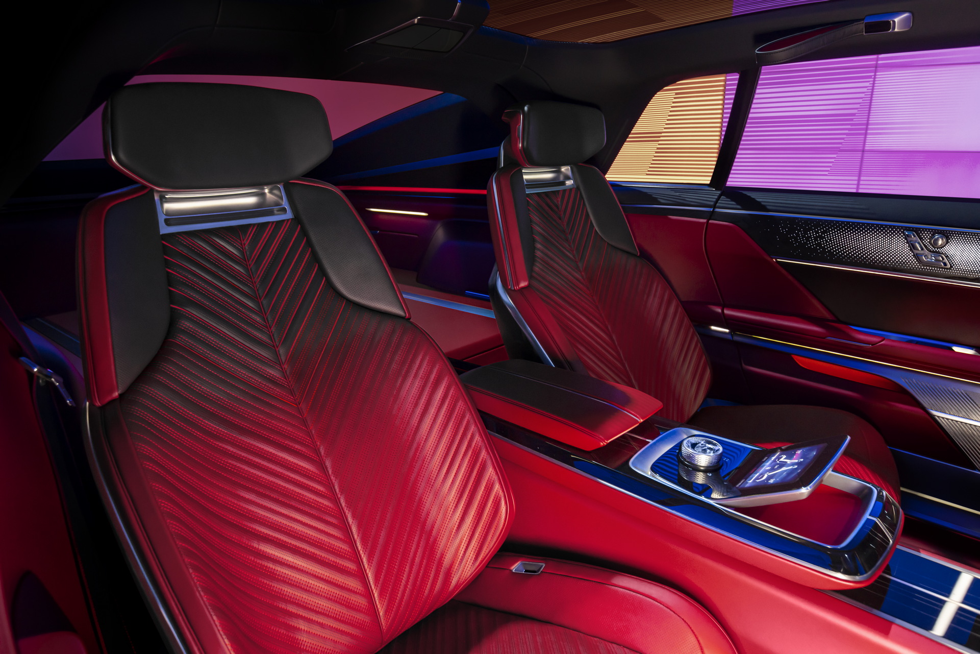 Download 2022 Cadillac Celestiq Concept - Interior, Rear Seats HD Wallpaper 1921x1281 #22