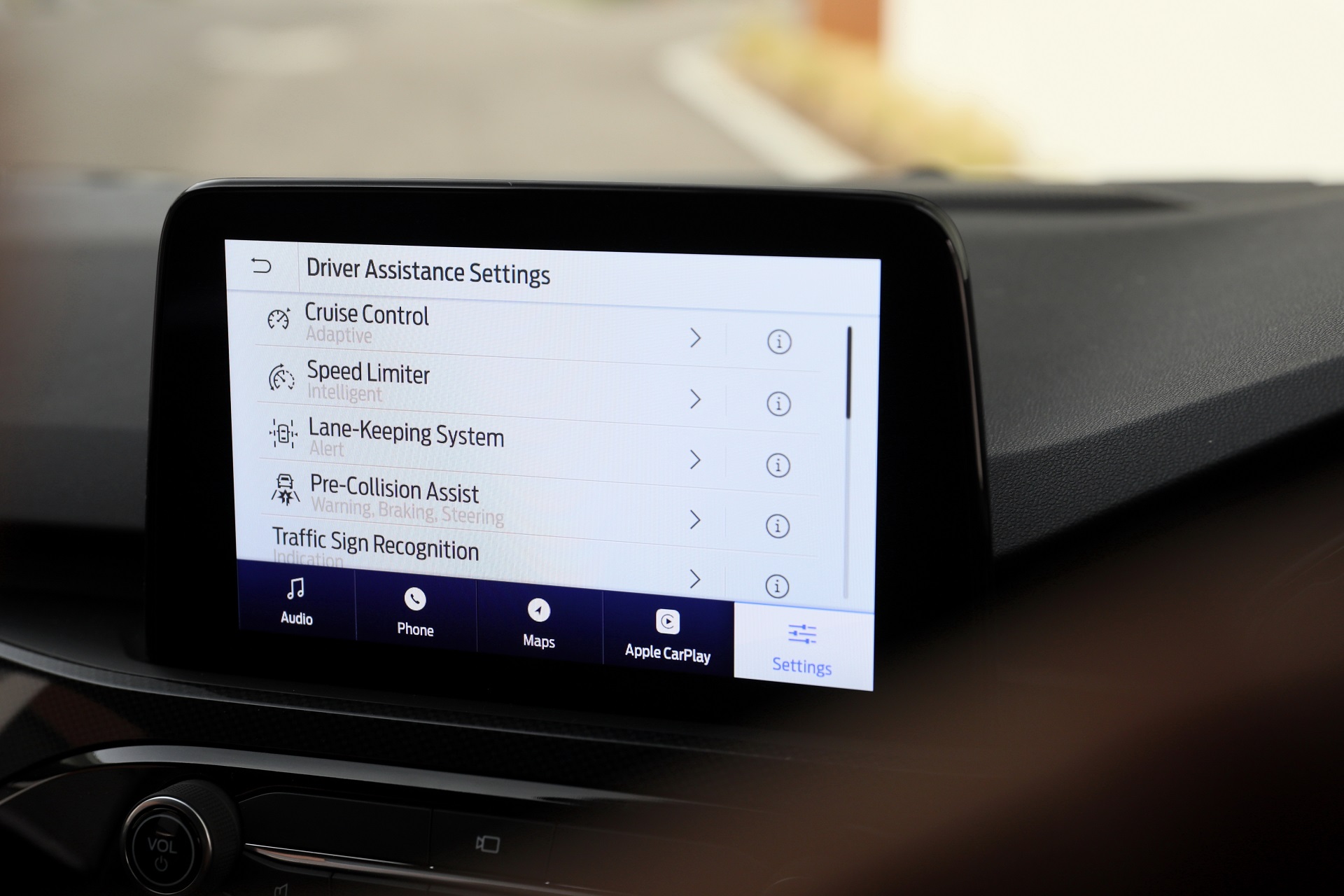 Download 2022 Ford Escape PHEV - AU version - Central Console HD Wallpaper 1920x1280 #165
