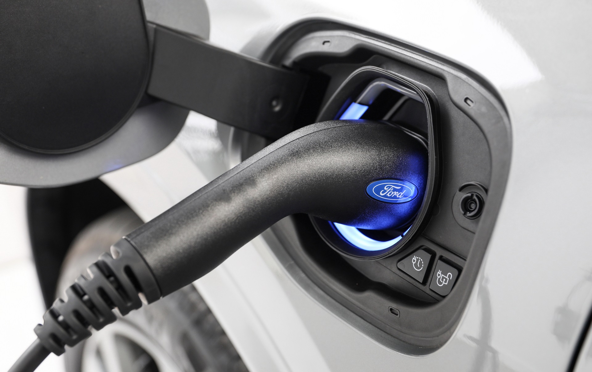 Download 2022 Ford Escape PHEV - AU version - Charging Connector HD Wallpaper 1920x1208 #129