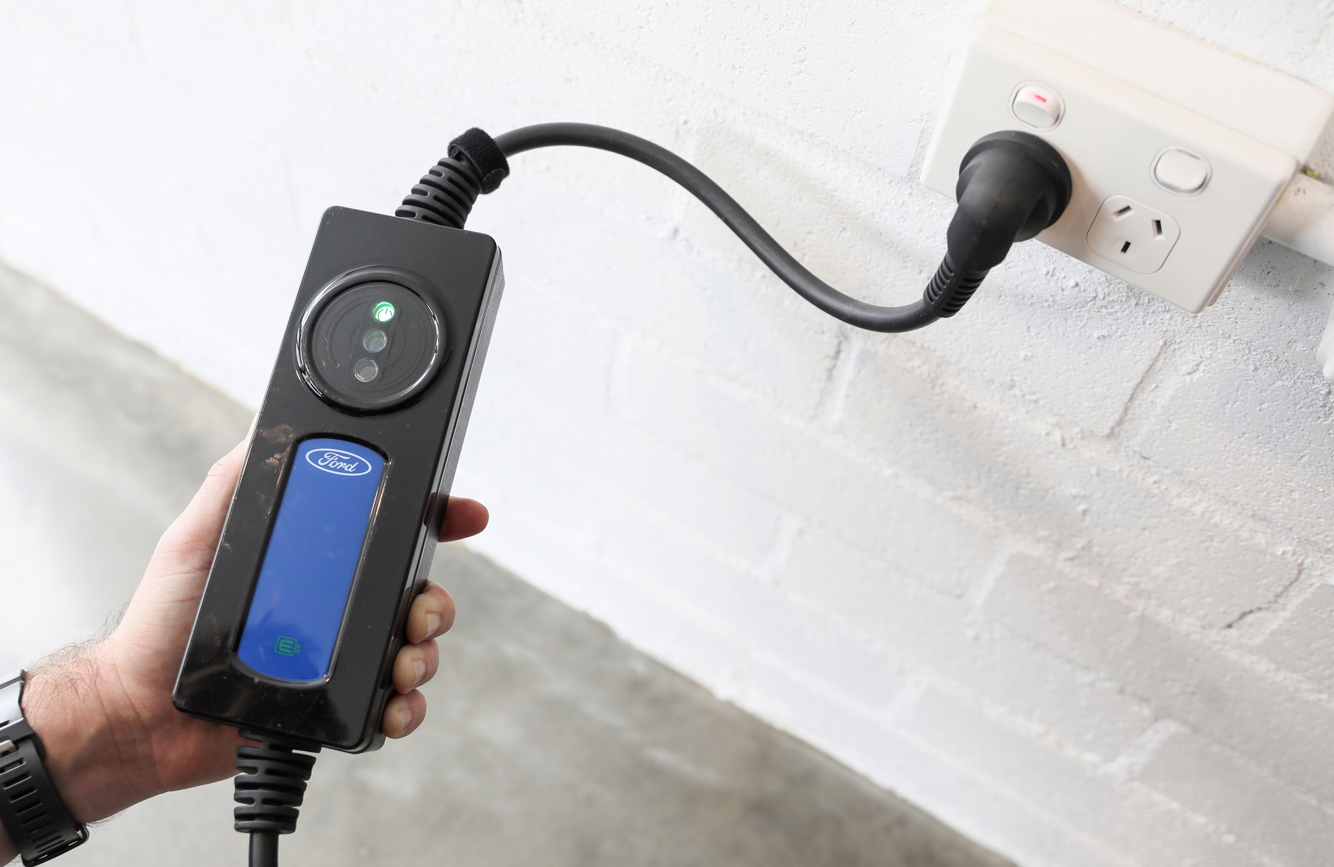Download 2022 Ford Escape PHEV - AU version - Charging Connector HD Wallpaper 1920x1248 #189