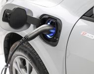 2022 Ford Escape PHEV - AU version - Charging Connector Wallpaper 190x150
