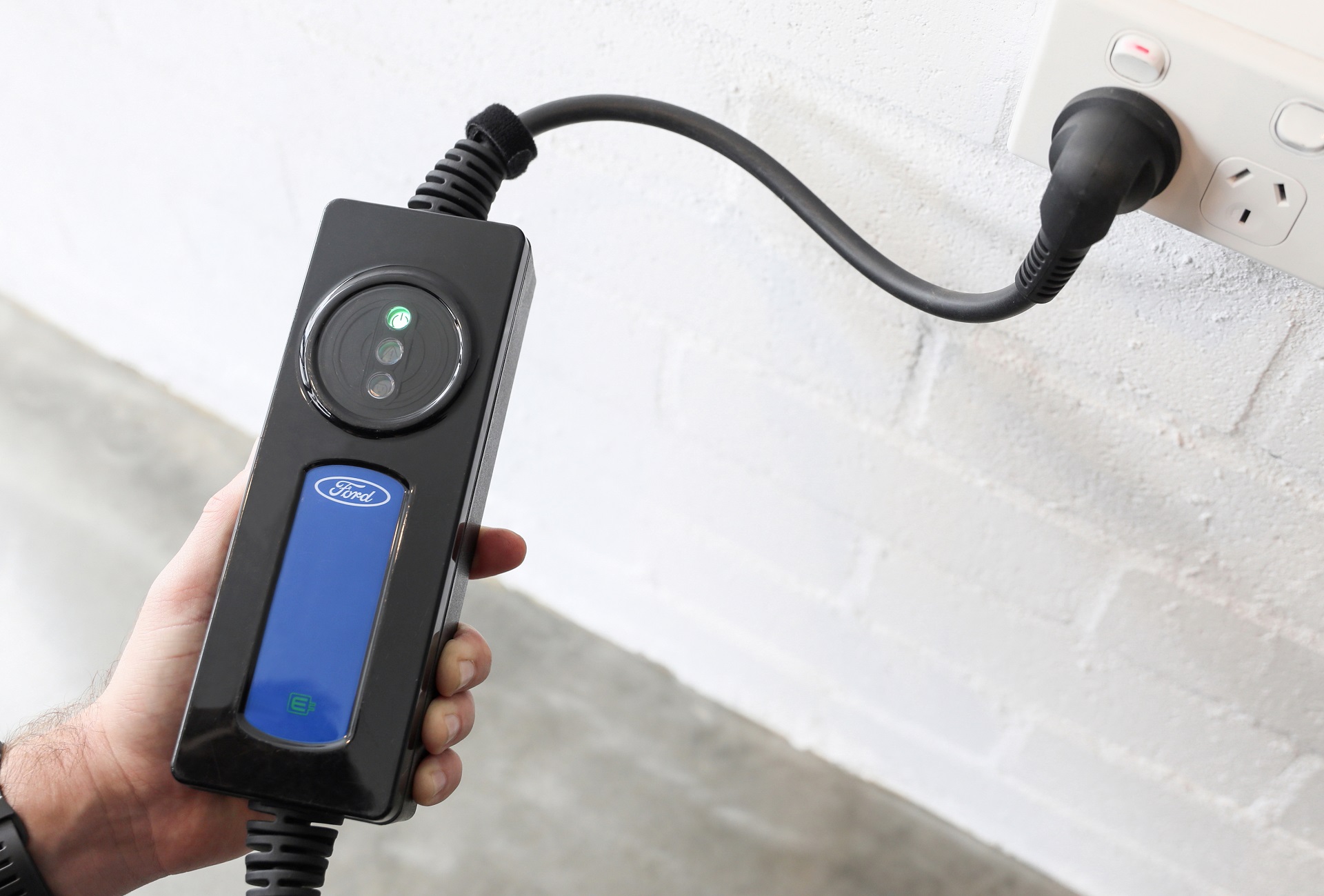 Download 2022 Ford Escape PHEV - AU version - Charging Connector HD Wallpaper 1920x1299 #190