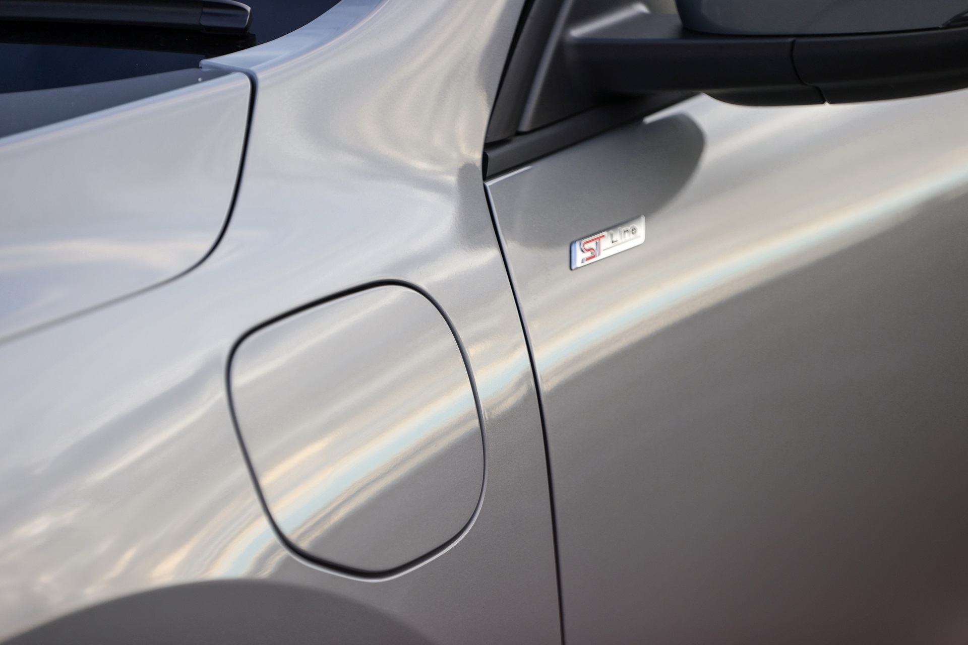 Download 2022 Ford Escape PHEV - AU version - Detail HD Wallpaper 1920x1280 #96