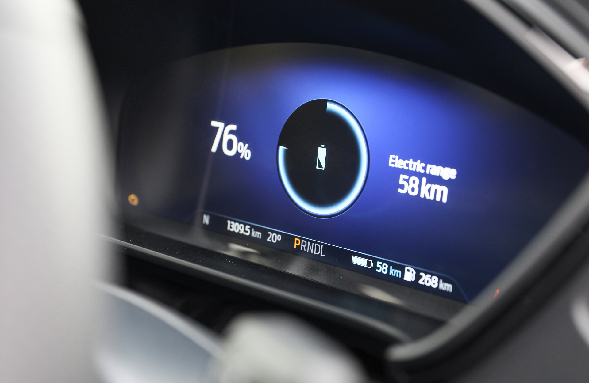 Download 2022 Ford Escape PHEV - AU version - Digital Instrument Cluster HD Wallpaper 1920x1250 #178