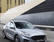 2022 Ford Escape PHEV - AU version - Front Three-Quarter Wallpaper 190x150