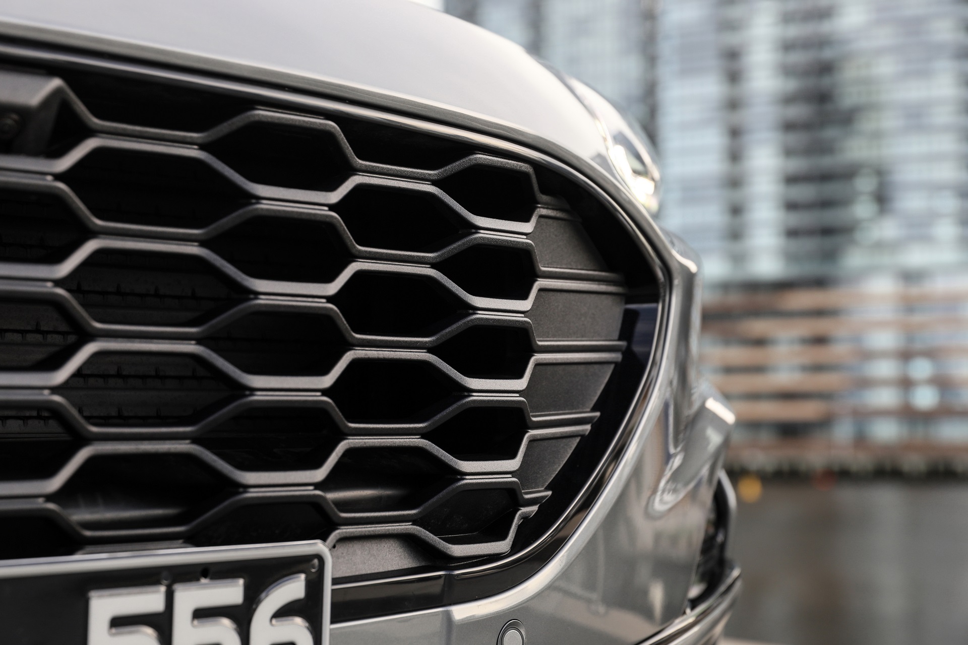 Download 2022 Ford Escape PHEV - AU version - Grille HD Wallpaper 1920x1280 #84