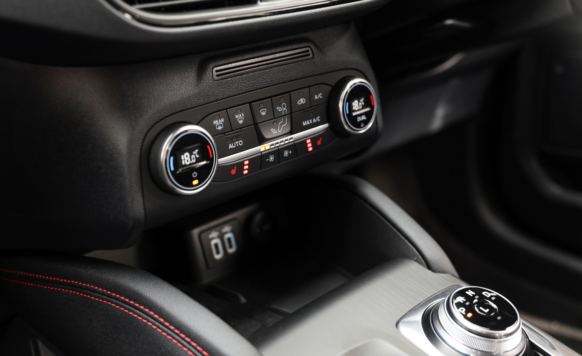 Download 2022 Ford Escape PHEV - AU version - Interior, Detail HD Wallpaper 1920x1176 #183