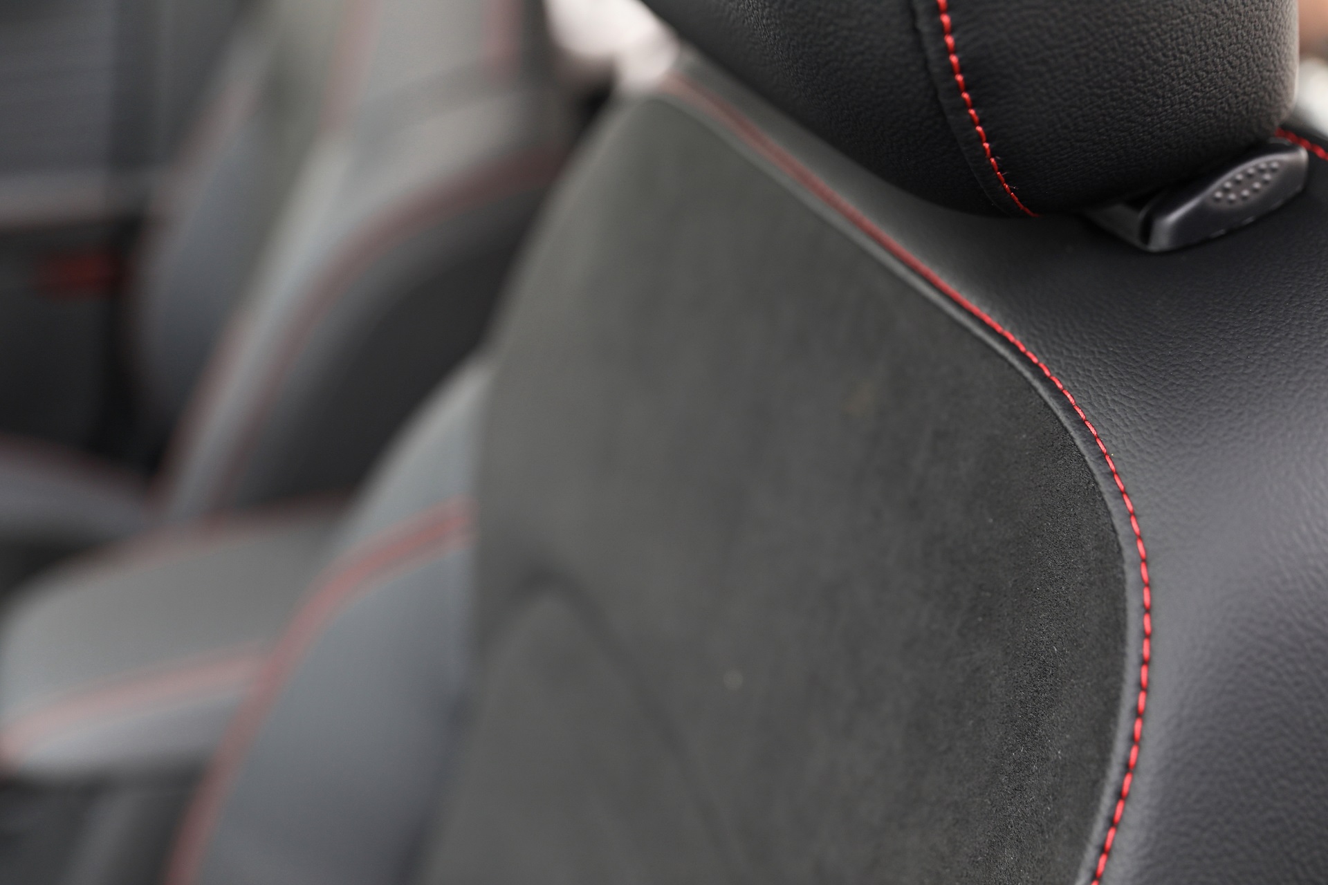 Download 2022 Ford Escape PHEV - AU version - Interior, Seats HD Wallpaper 1920x1280 #157
