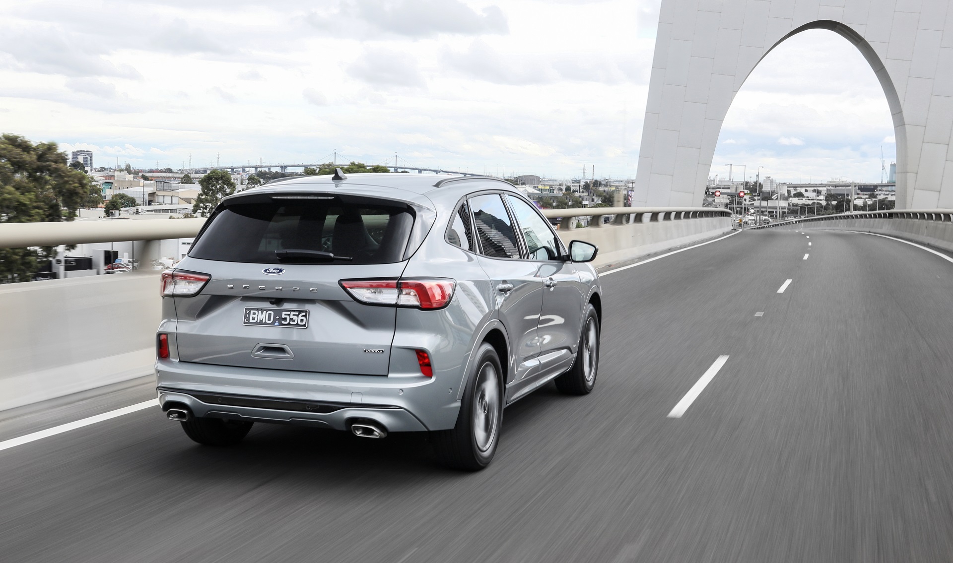 Download 2022 Ford Escape PHEV - AU version - Rear HD Wallpaper 1920x1135 #24