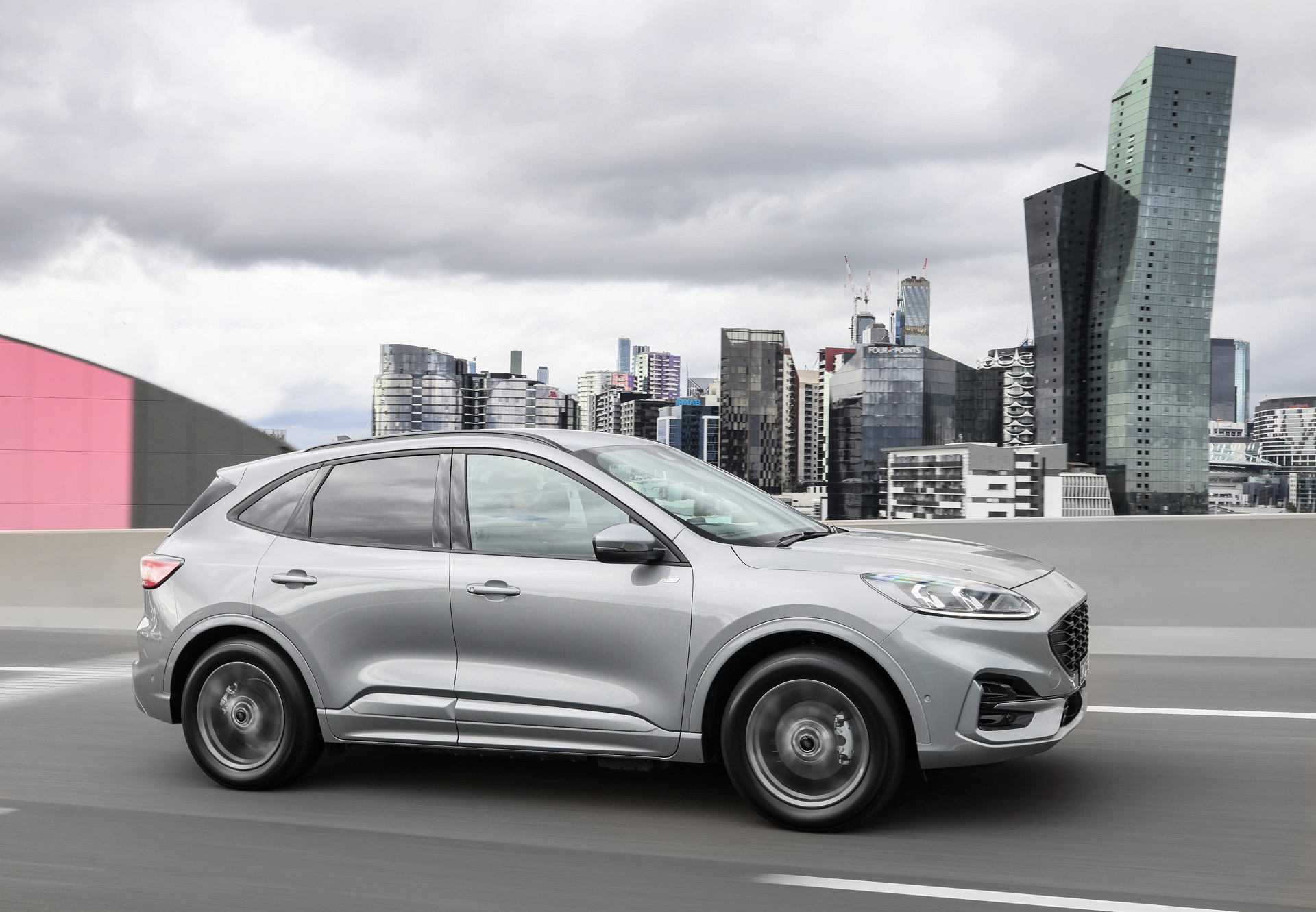 Download 2022 Ford Escape PHEV - AU version - Side HD Wallpaper 1920x1331 #26
