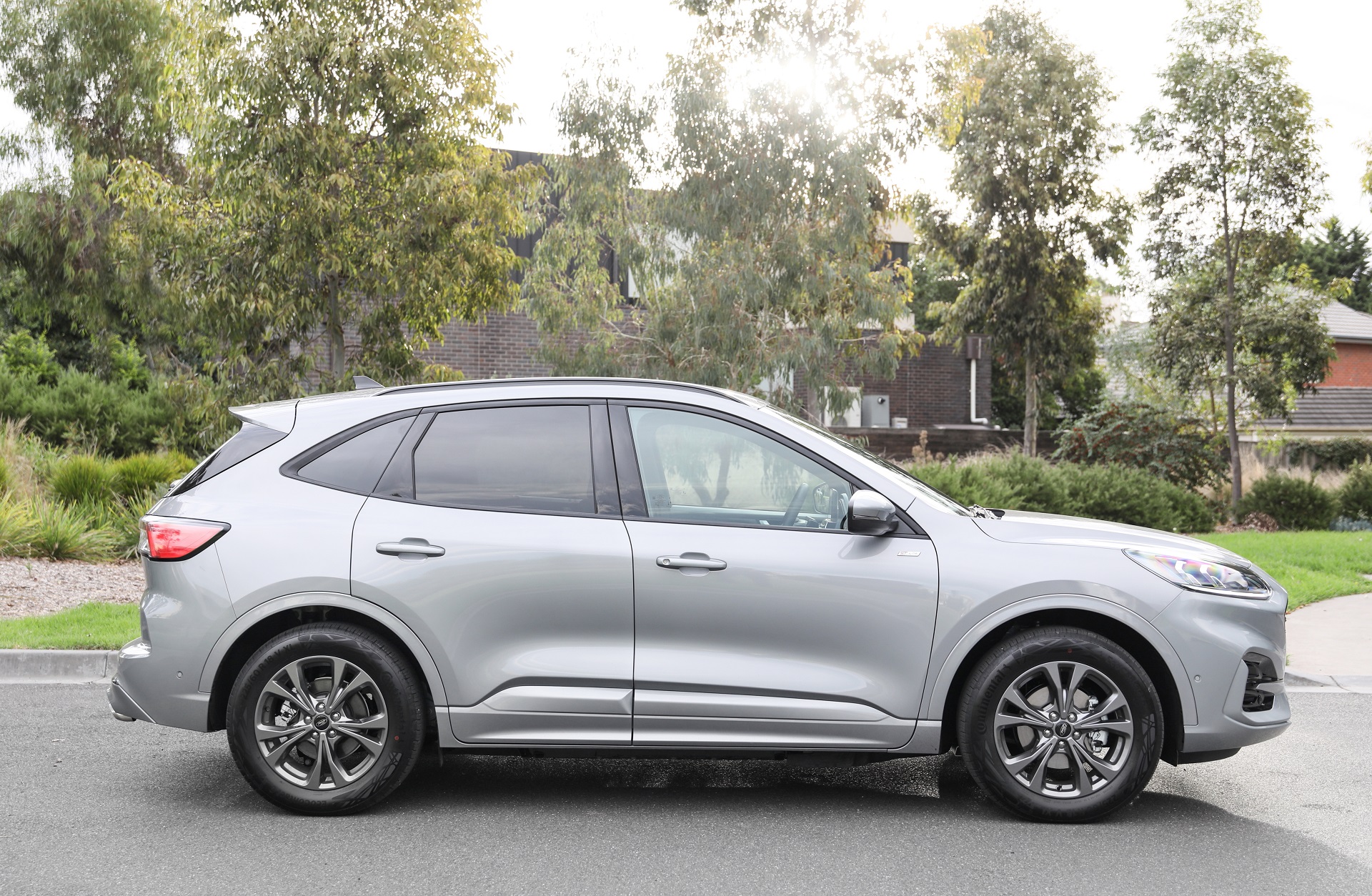 Download 2022 Ford Escape PHEV - AU version - Side HD Wallpaper 1920x1254 #61