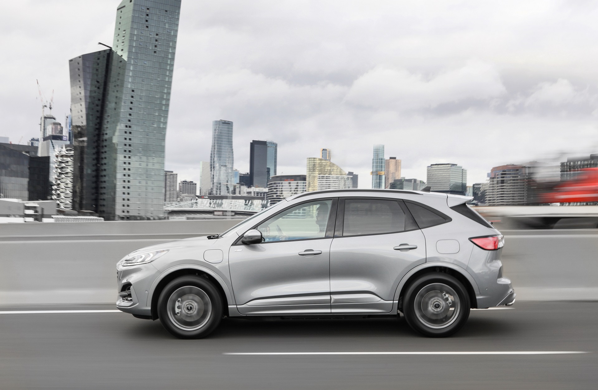 Download 2022 Ford Escape PHEV - AU version - Side HD Wallpaper 1920x1253 #30