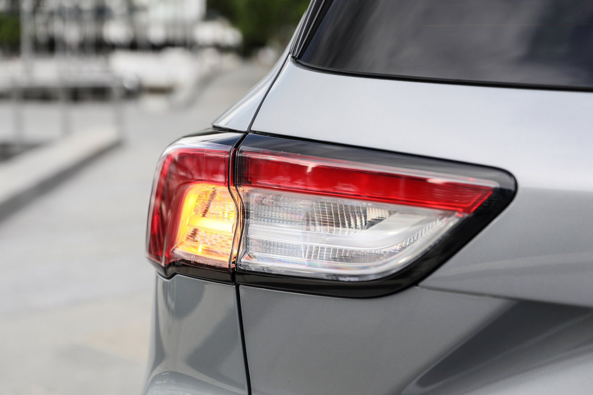 Download 2022 Ford Escape PHEV - AU version - Tail Light HD Wallpaper 1920x1280 #106