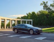 2022 Genesis Electrified G80 - Front Three-Quarter Wallpaper 190x150