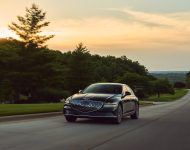 2022 Genesis Electrified G80 - Front Three-Quarter Wallpaper 190x150
