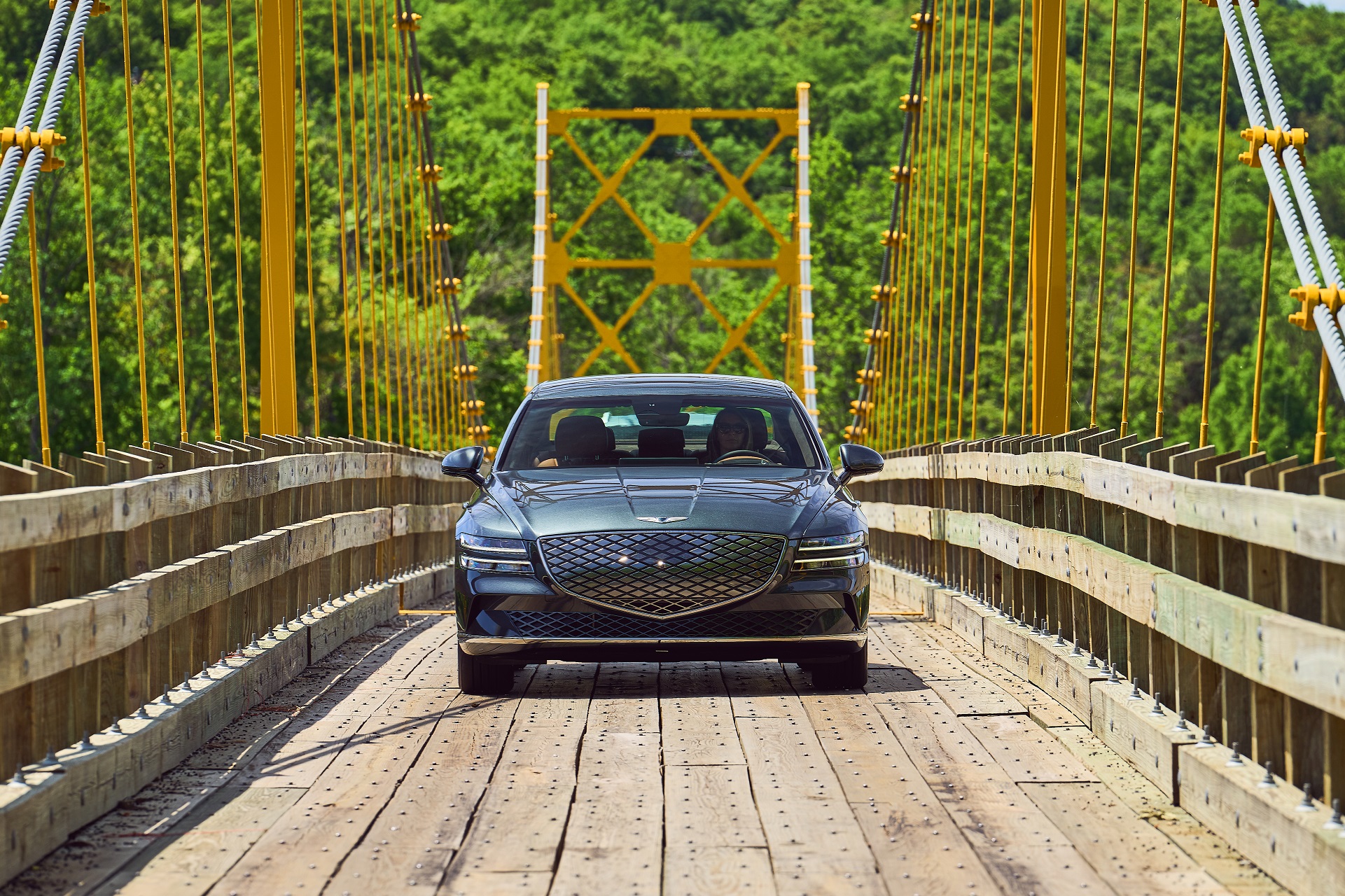 Download 2022 Genesis Electrified G80 - Front HD Wallpaper 1921x1280 #30