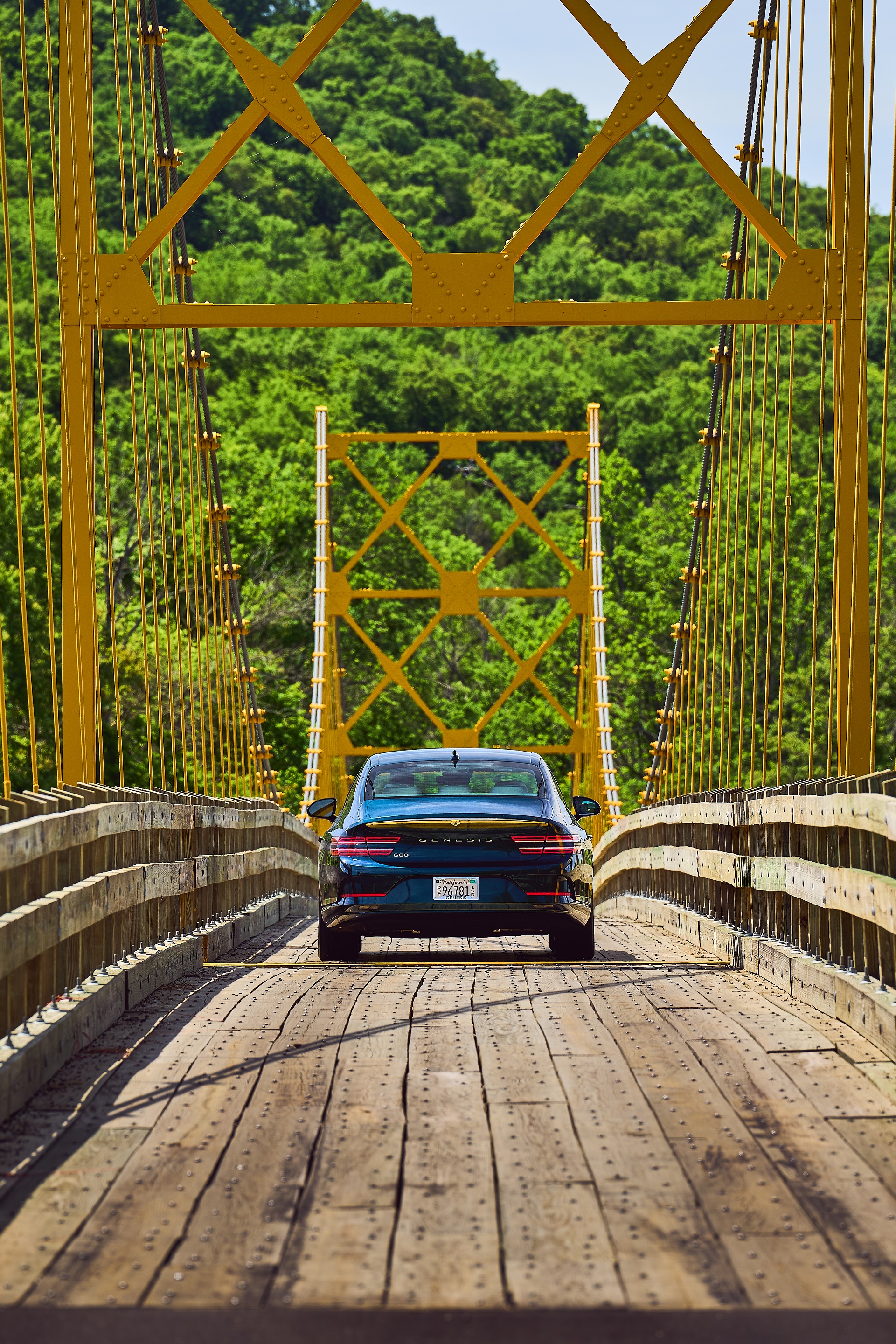 Download 2022 Genesis Electrified G80 - Rear HD Phone Wallpaper 1921x2881 #33