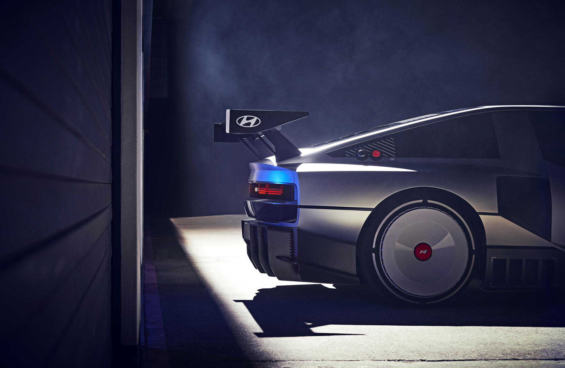 Download 2022 Hyundai N Vision 74 Concept - Spoiler HD Wallpaper 1920x1252 #23