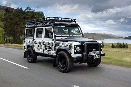 Download 2022 Land Rover Classic Defender Works V8 Trophy II HD Wallpapers and Backgrounds