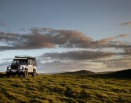2022 Land Rover Classic Defender Works V8 Trophy II - Front Three-Quarter Wallpaper 190x150
