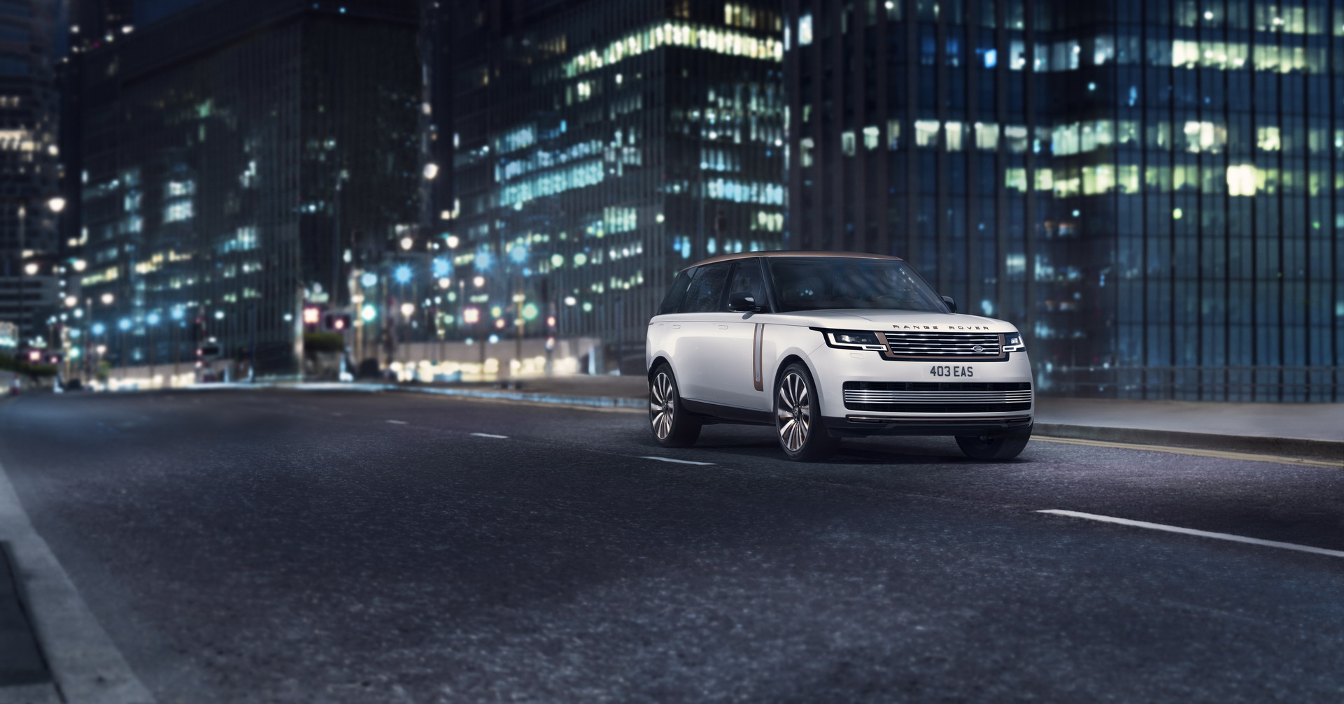Download 2022 Land Rover Range Rover SV Serenity - Front Three-Quarter HD Wallpaper 1921x1007 #7