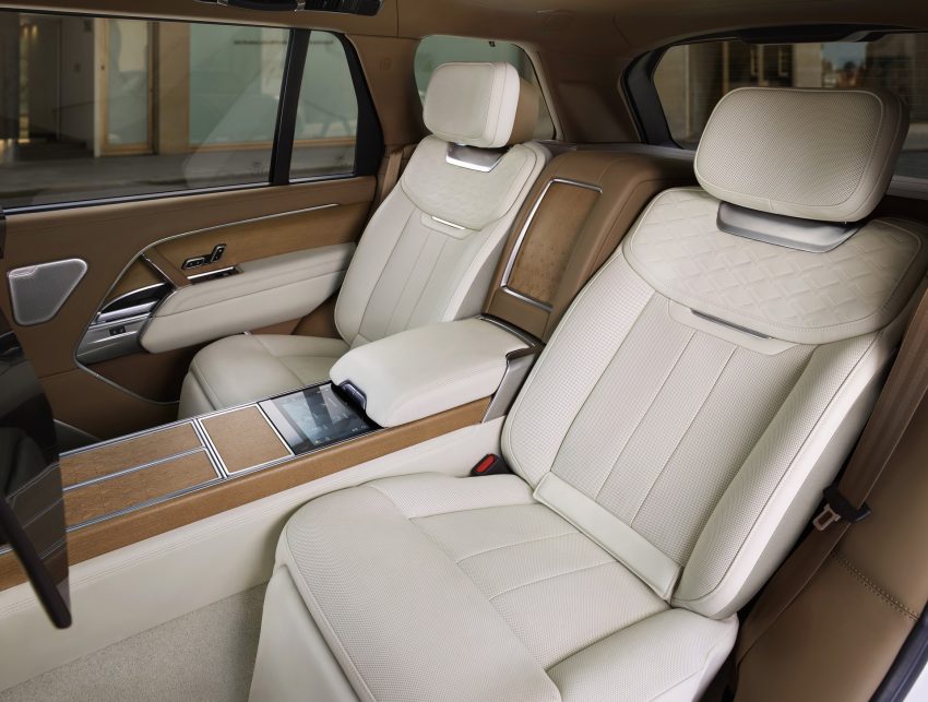 2022 Land Rover Range Rover SV Serenity - Interior, Rear Seats Wallpaper 850x643 #32