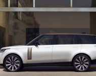2022 Land Rover Range Rover SV Serenity - Side Wallpaper 190x150