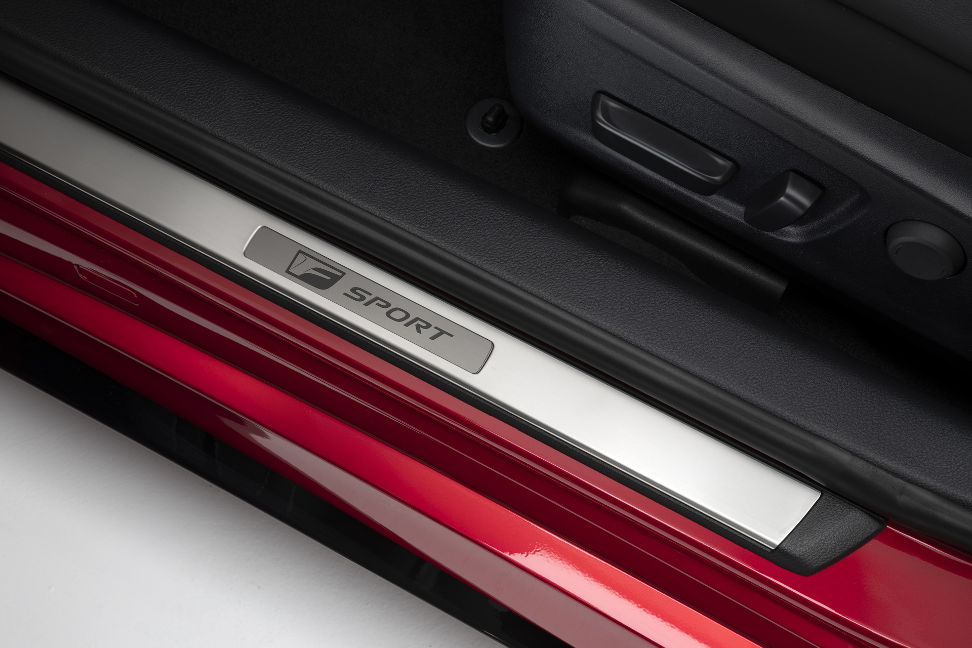 Download 2022 Lexus IS 500 F Sport Performance - Door Sill HD Wallpaper 1920x1280 #44