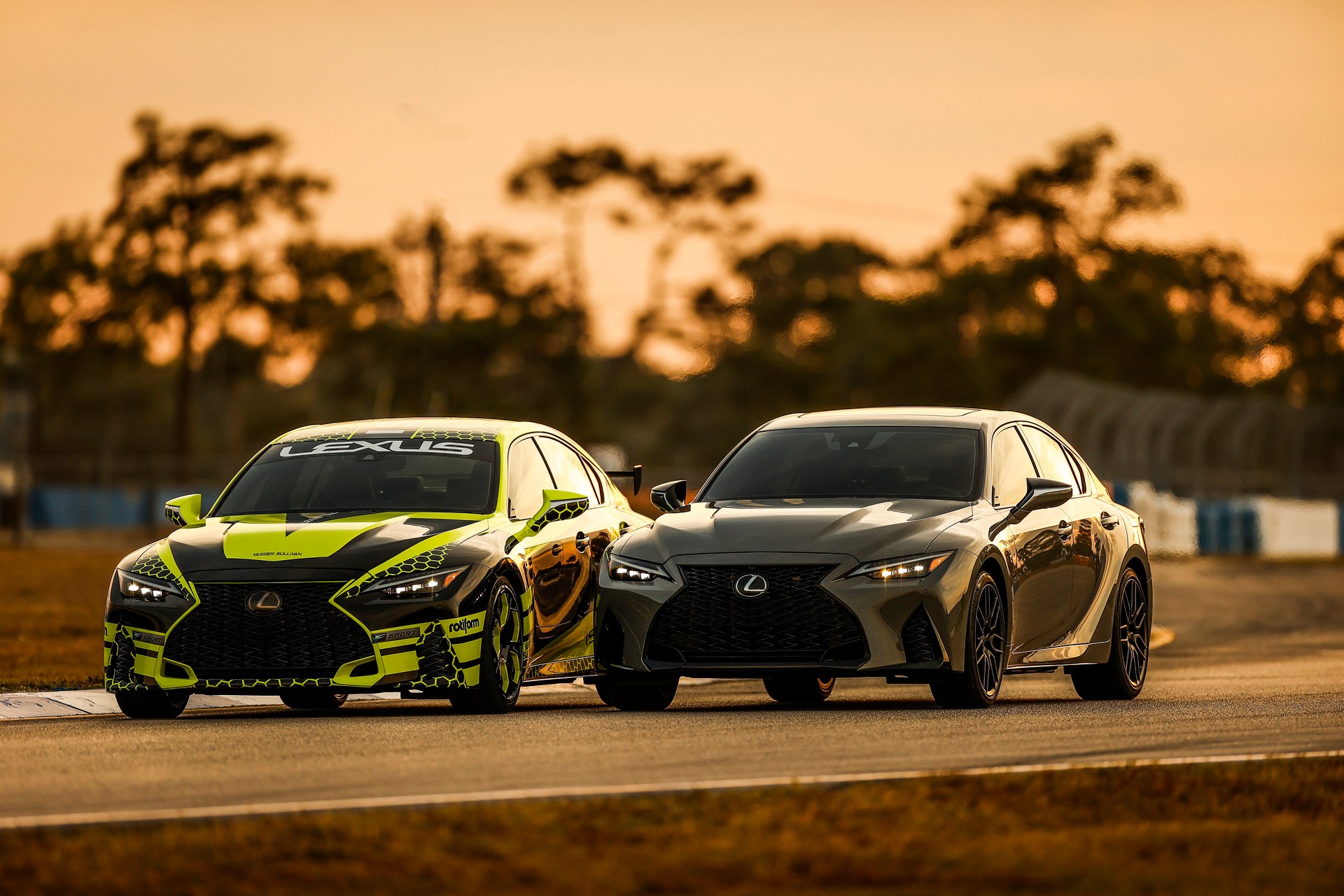 Download 2022 Lexus IS 500 F Sport Performance Launch Edition - Front Three-Quarter HD Wallpaper 1920x1280 #19