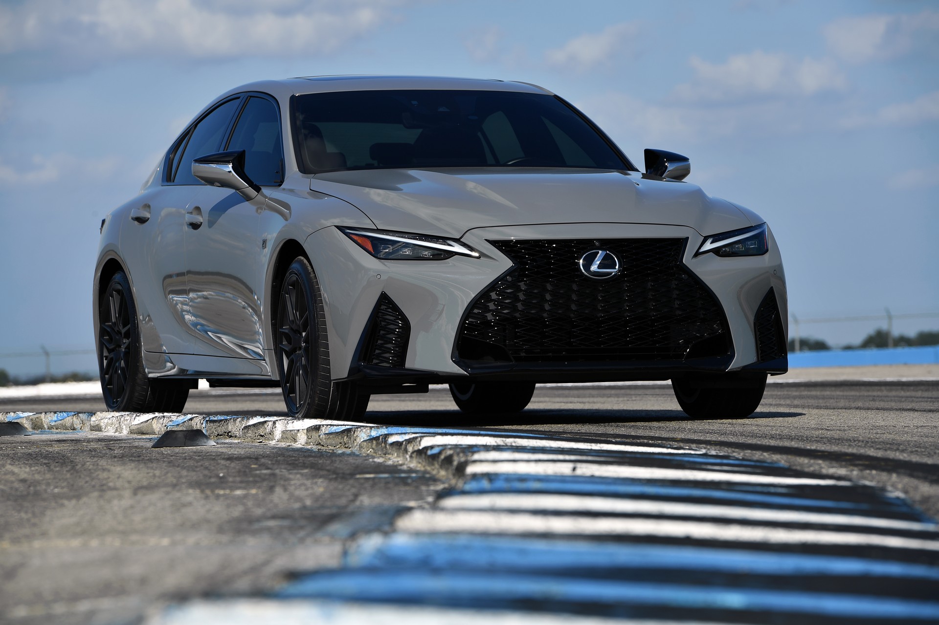 Download 2022 Lexus IS 500 F Sport Performance Launch Edition - Front HD Wallpaper 1920x1279 #4