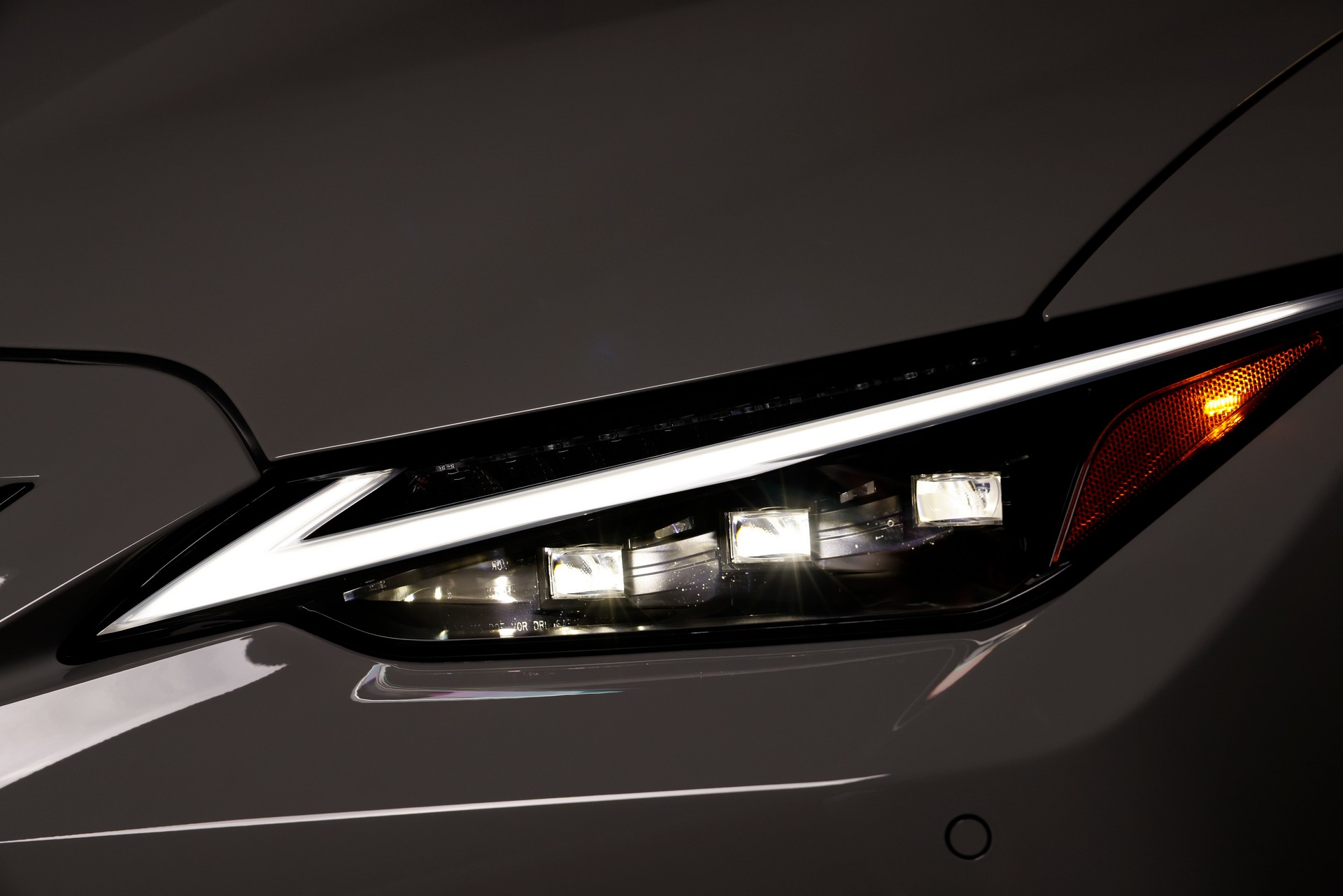 Download 2022 Lexus IS 500 F Sport Performance Launch Edition - Headlight HD Wallpaper 1920x1281 #27