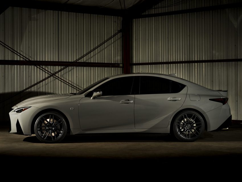 2022 Lexus IS 500 F Sport Performance Launch Edition - Side Wallpaper 850x638 #26