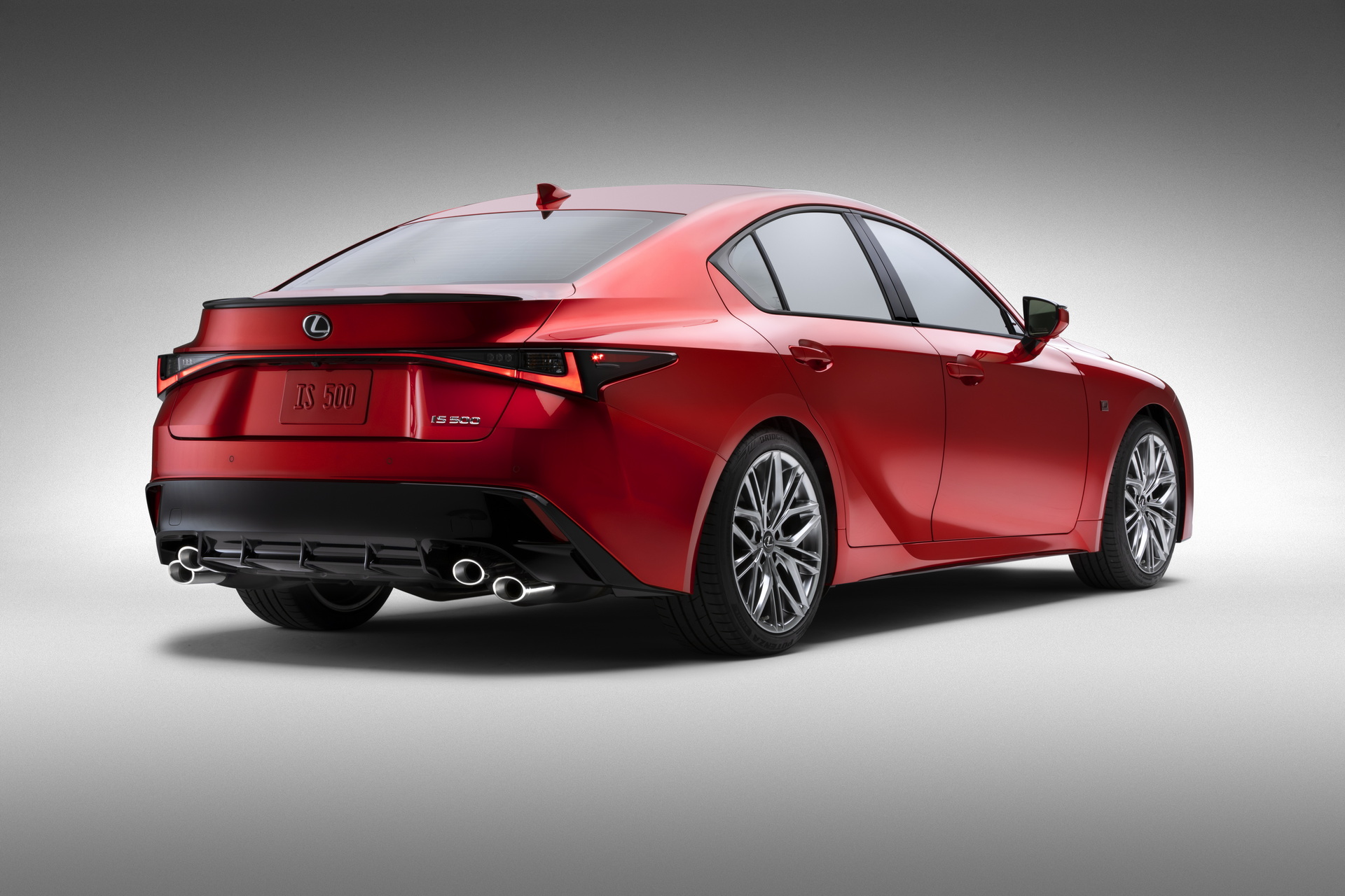 Download 2022 Lexus IS 500 F Sport Performance - Rear Three-Quarter HD Wallpaper 1920x1280 #24