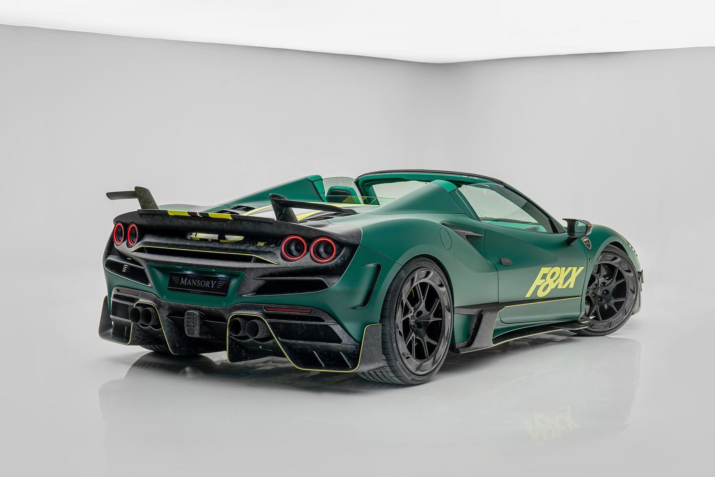 Download 2022 MANSORY F8XX based on Ferrari F8 Tributo - Rear Three-Quarter HD Wallpaper 1440x962 #3