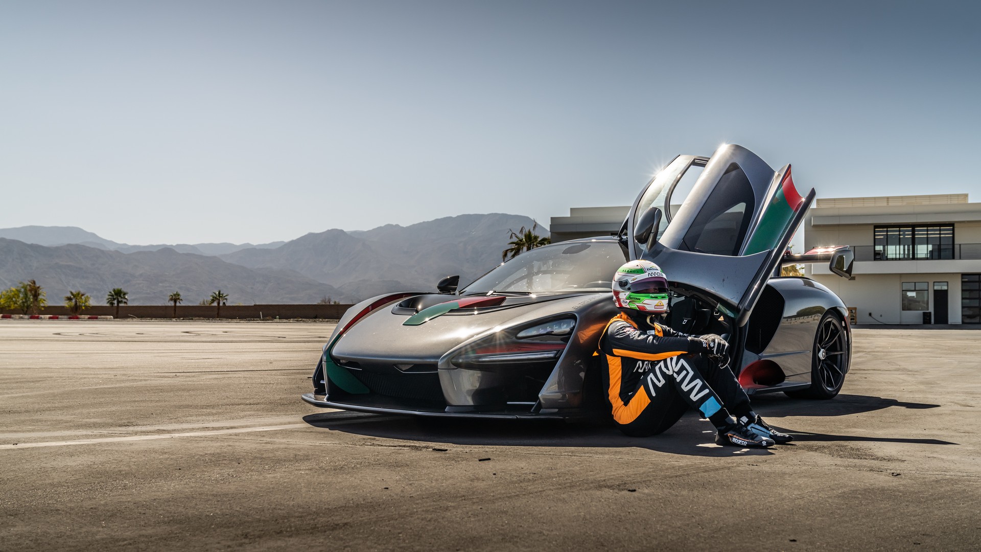 Download 2022 McLaren Senna XP El Triunfo Absoluto - Front Three-Quarter HD Wallpaper 1920x1080 #4