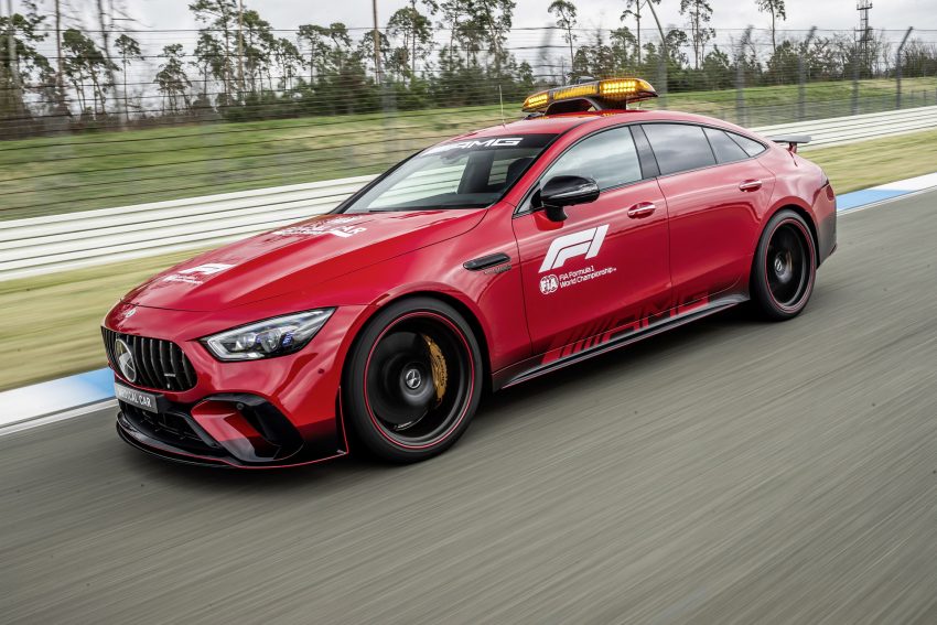2022 Mercedes-AMG GT 63 S F1 Medical Car - Front Three-Quarter Wallpaper 850x567 #2