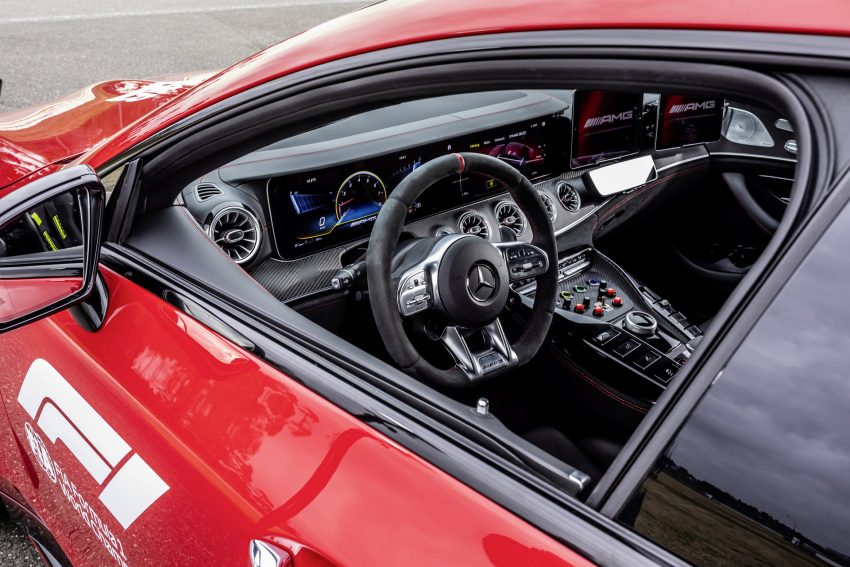 2022 Mercedes-AMG GT 63 S F1 Medical Car - Interior Wallpaper 850x567 #29