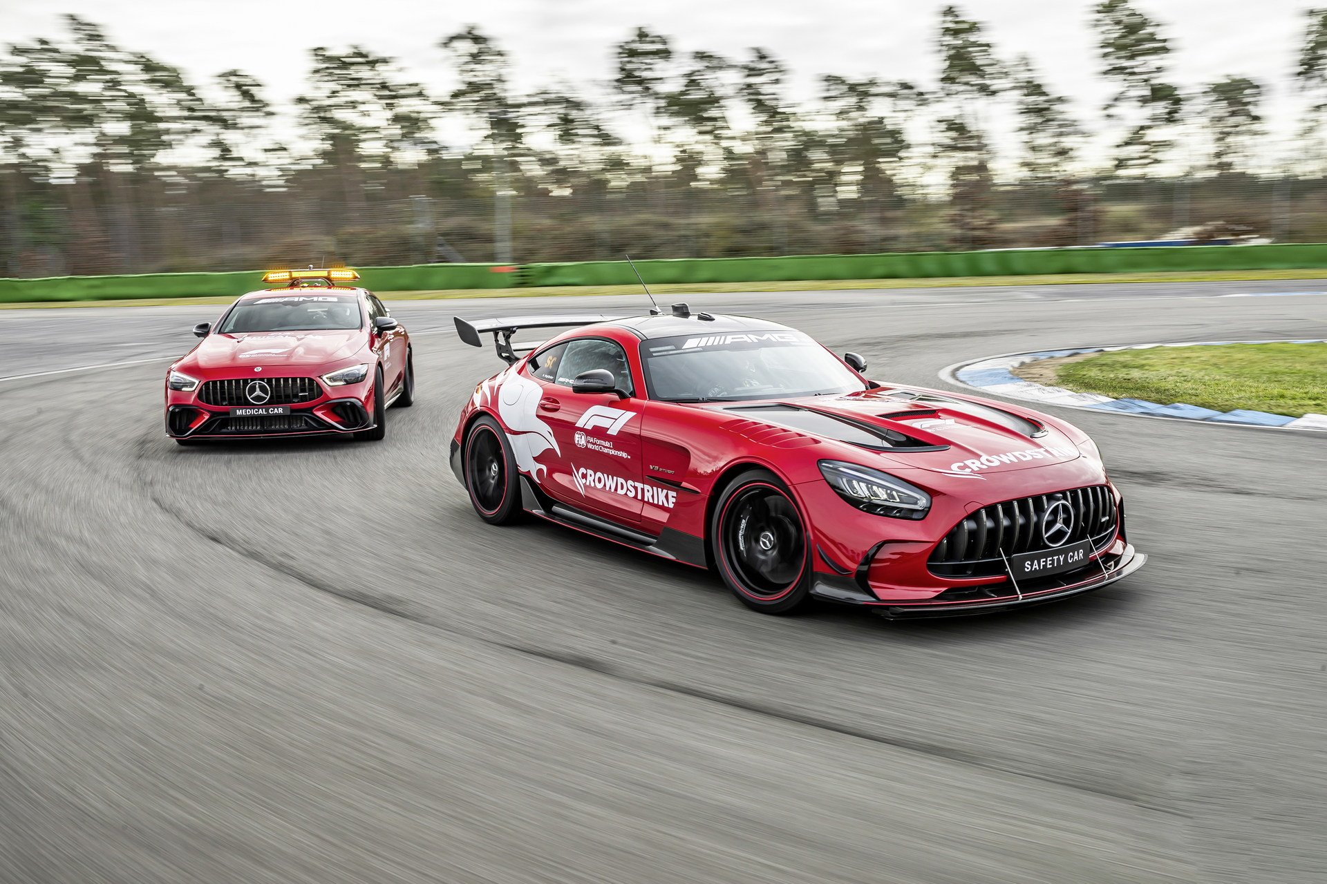 Download 2022 Mercedes-AMG GT 63 S F1 Medical Car and Mercedes-AMG GT Black Series F1 Safety Car HD Wallpaper 1920x1280 #16