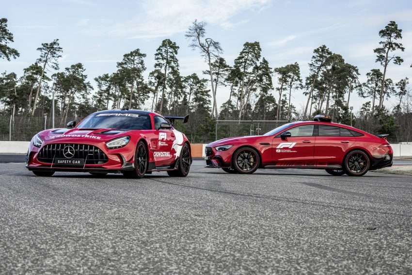 2022 Mercedes-AMG GT 63 S F1 Medical Car and Mercedes-AMG GT Black Series F1 Safety Car Wallpaper 850x567 #21