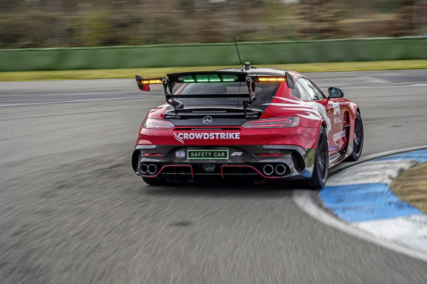 2022 Mercedes-AMG GT Black Series F1 Safety Car - Rear Three-Quarter Wallpaper 850x567 #9