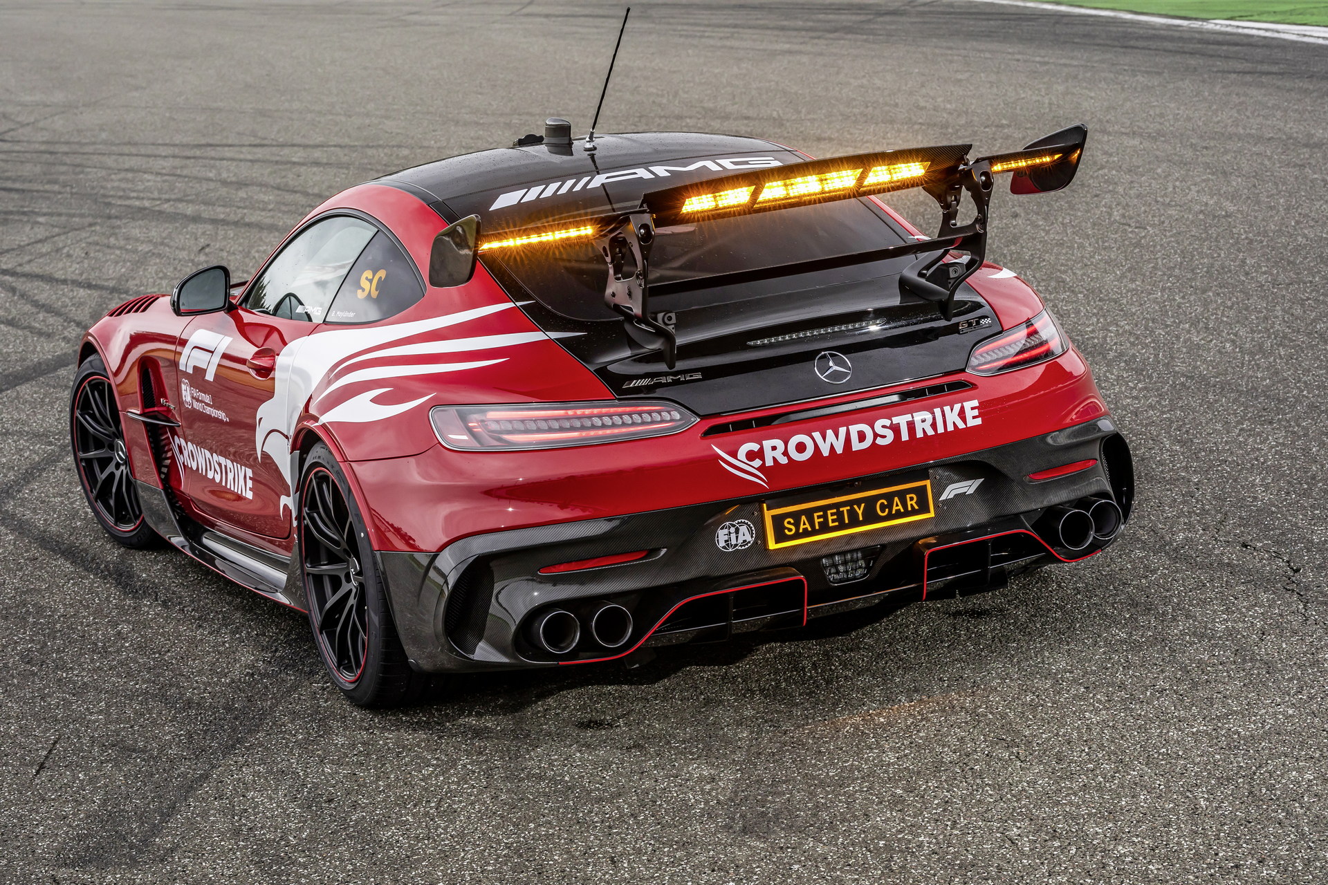 Download 2022 Mercedes-AMG GT Black Series F1 Safety Car - Rear HD Wallpaper 1920x1280 #21
