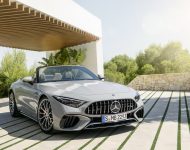 2022 Mercedes-AMG SL 55 4MATIC+ - Front Three-Quarter Wallpaper 190x150