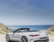 2022 Mercedes-AMG SL 55 4MATIC+ - Rear Three-Quarter Wallpaper 190x150