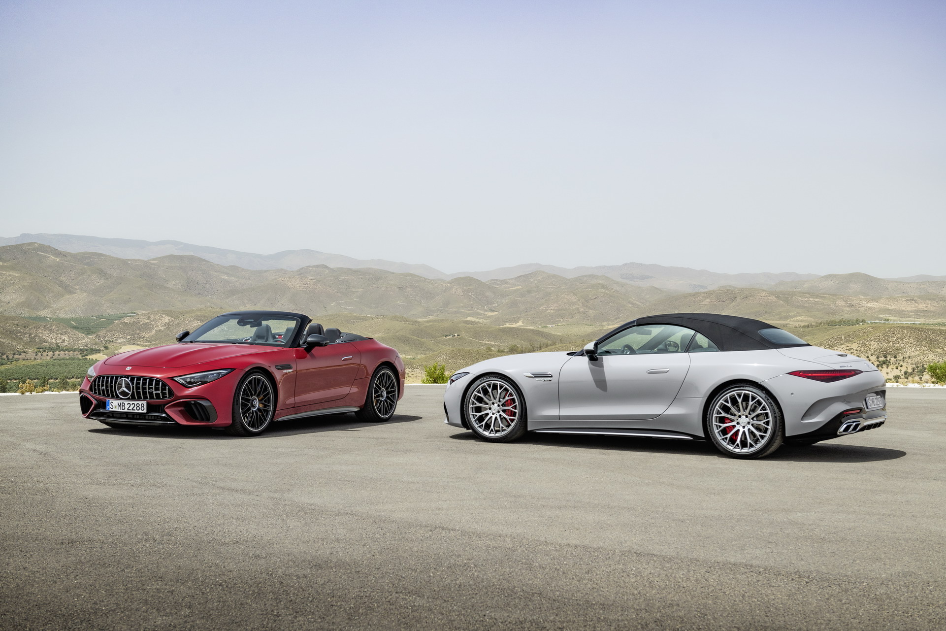 Download 2022 Mercedes-AMG SL 55 4MATIC+ and 63 4MATIC+ HD Wallpaper 1921x1281 #38