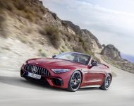 2022 Mercedes-AMG SL 63 4MATIC+ - Front Three-Quarter Wallpaper 190x150