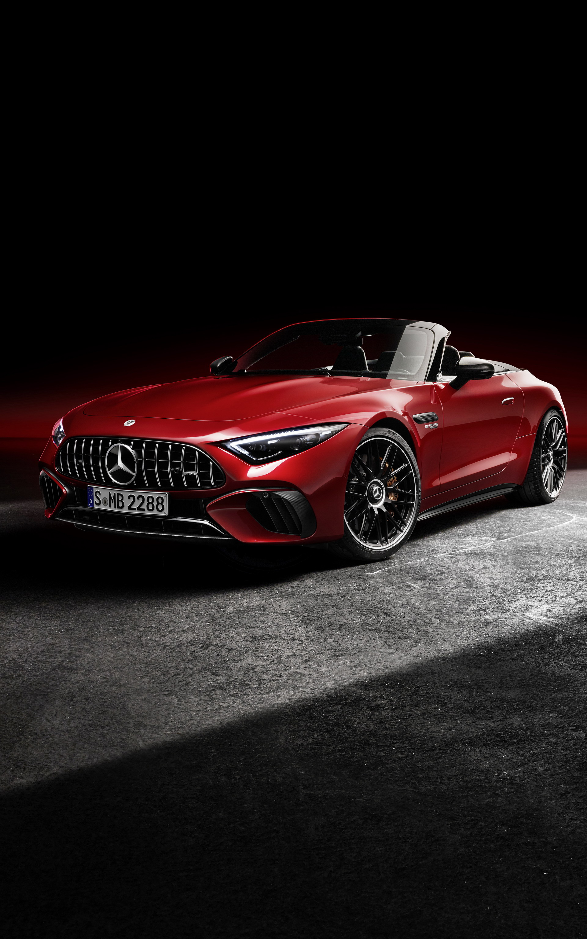 Download 2022 Mercedes-AMG SL 63 4MATIC+ - Front Three-Quarter HD Phone Wallpaper 1921x3073 #62