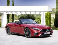 2022 Mercedes-AMG SL 63 4MATIC+ - Front Three-Quarter Wallpaper 190x150